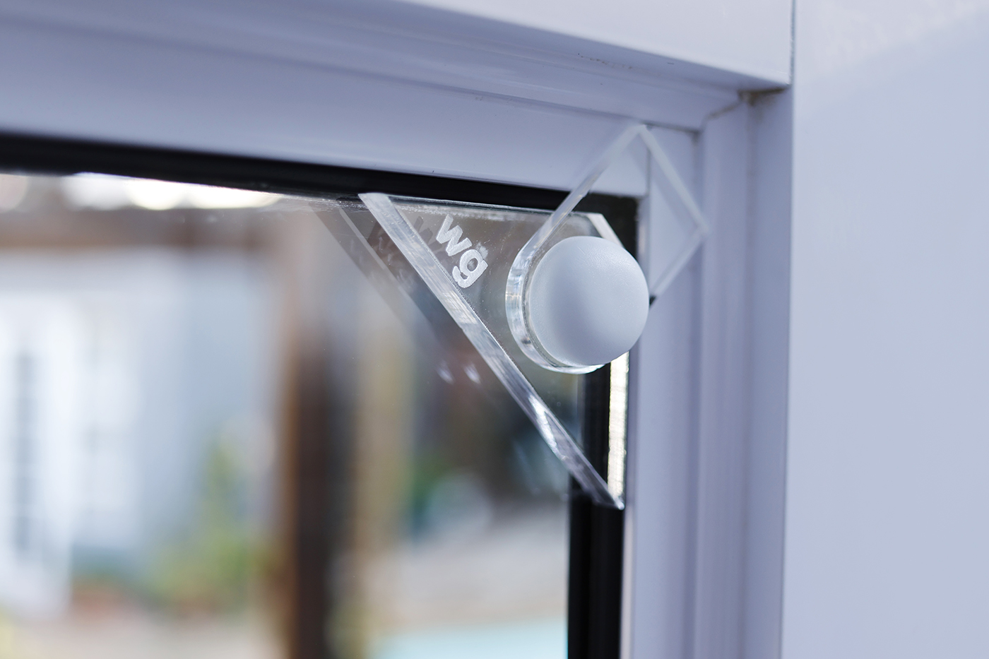 Window Track Grip Windogripper - WindoGripper